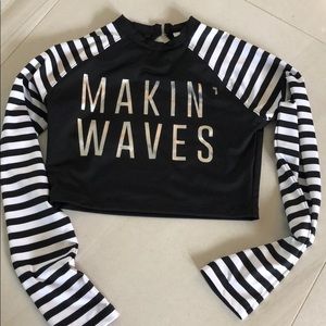 Girls ideology cropped swim guard size large